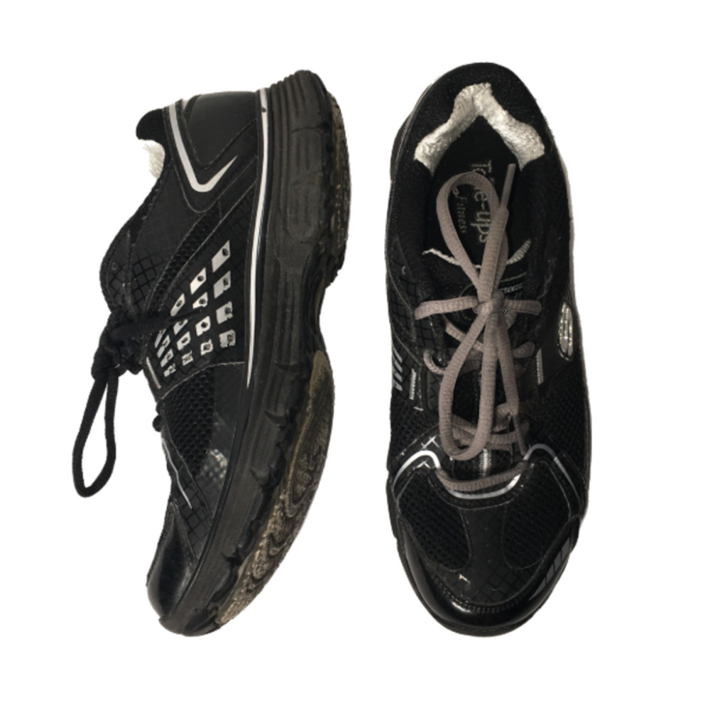 Skechers Black Women's Tone-Ups Fitness Black and Silver Sneakers size 7.5